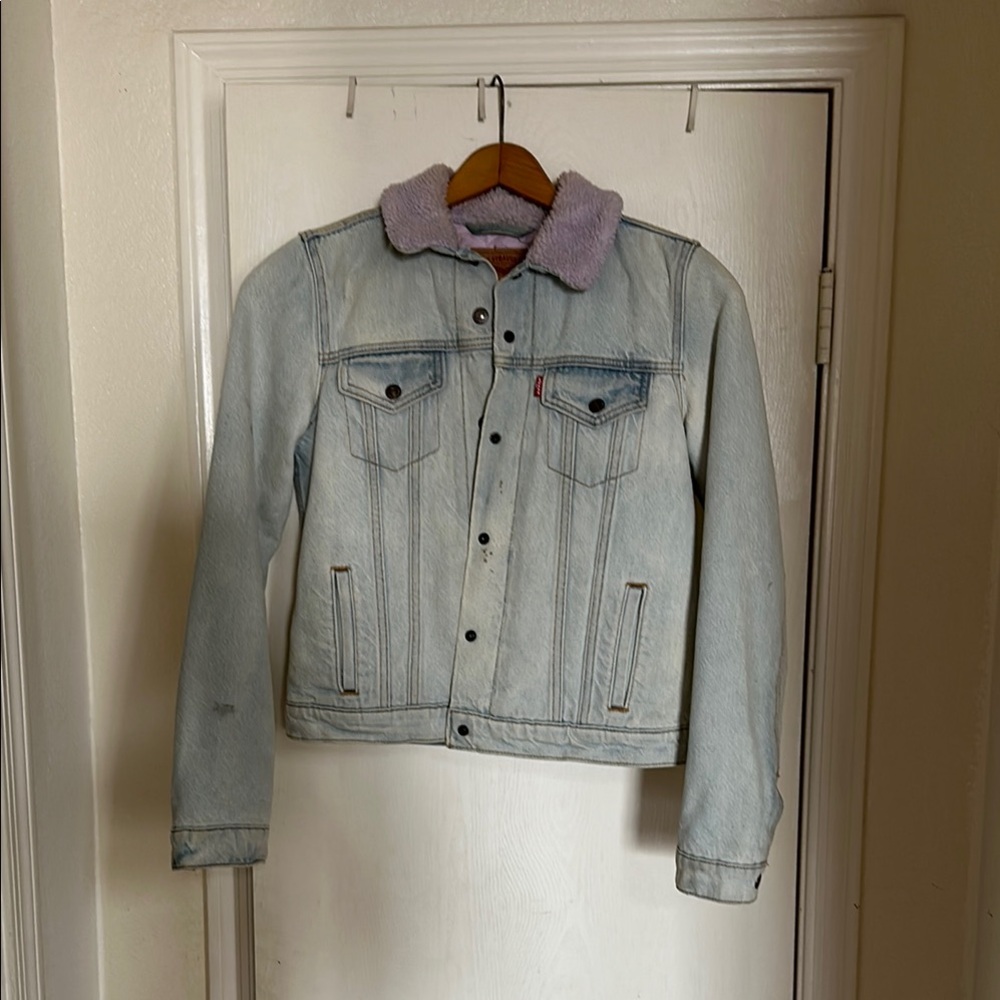 Levi's Light Blue Denim Jacket with Purple Collar